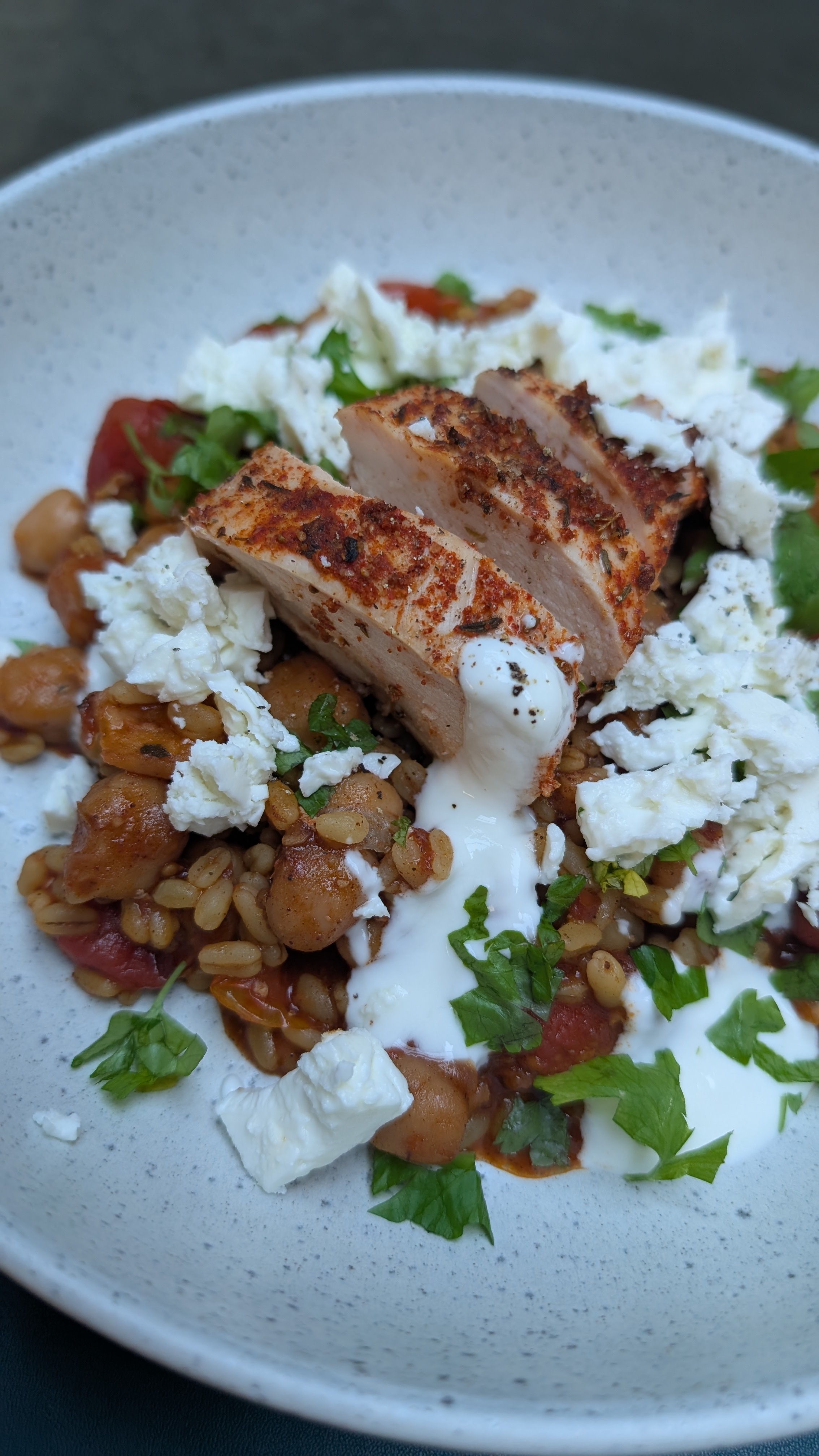 Kamerada uy qurilishi anal jinsiy aloqa